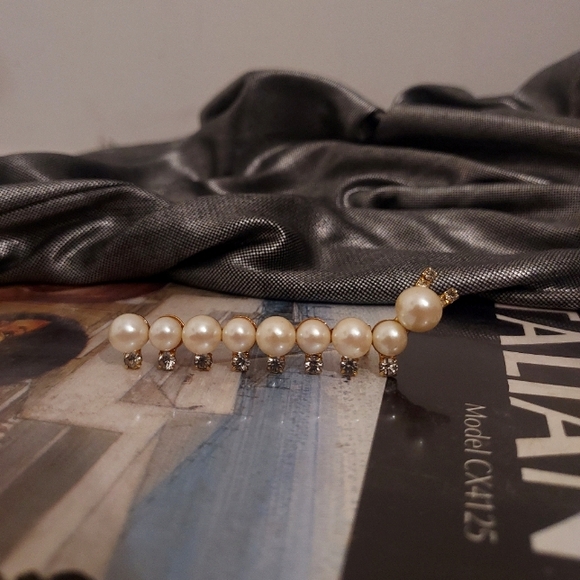 Vintage caterpillar brooch ~ pin w/ faux pearls & rhinestones - Picture 1 of 8